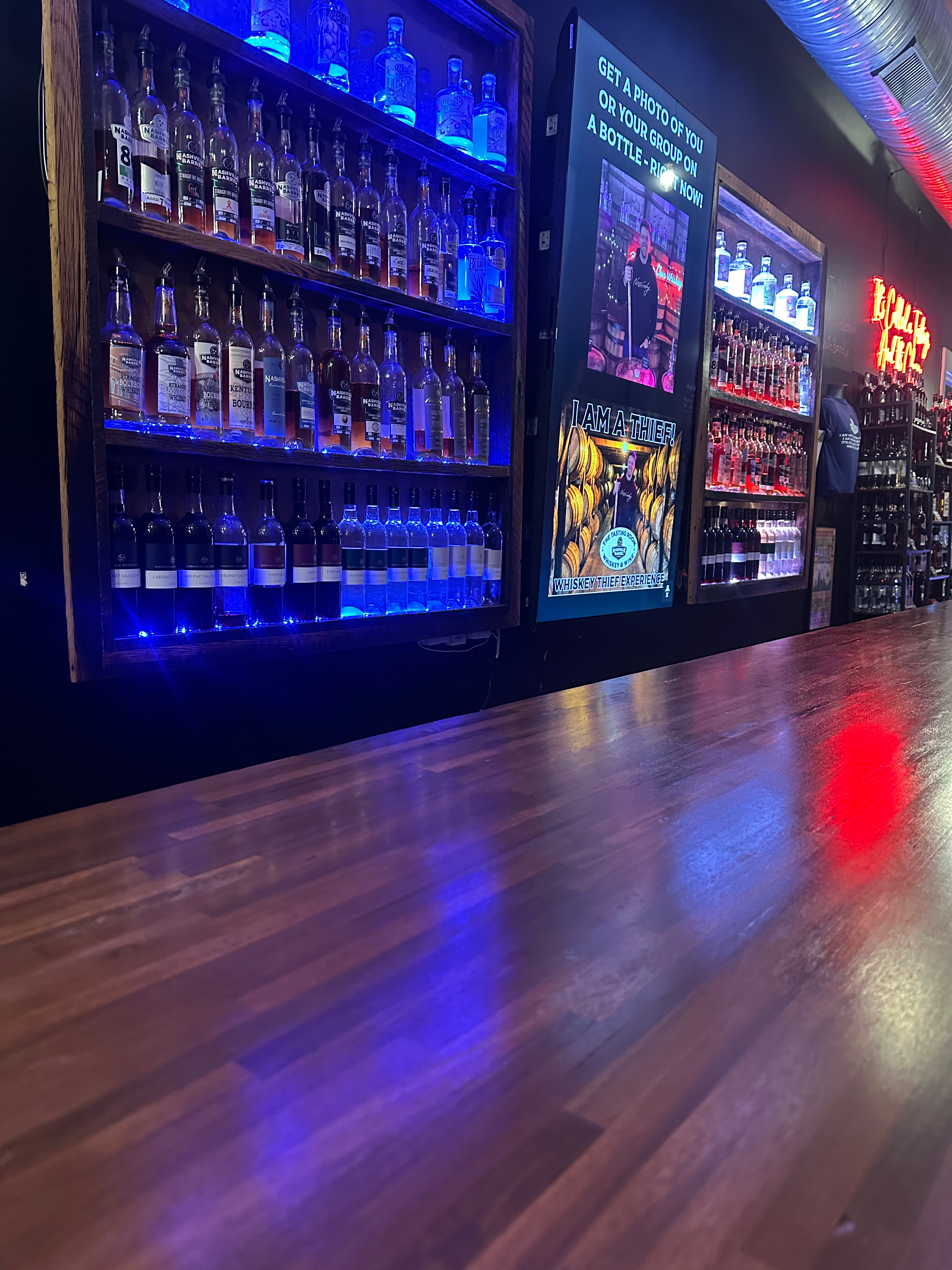 Tasting Bar Downtown